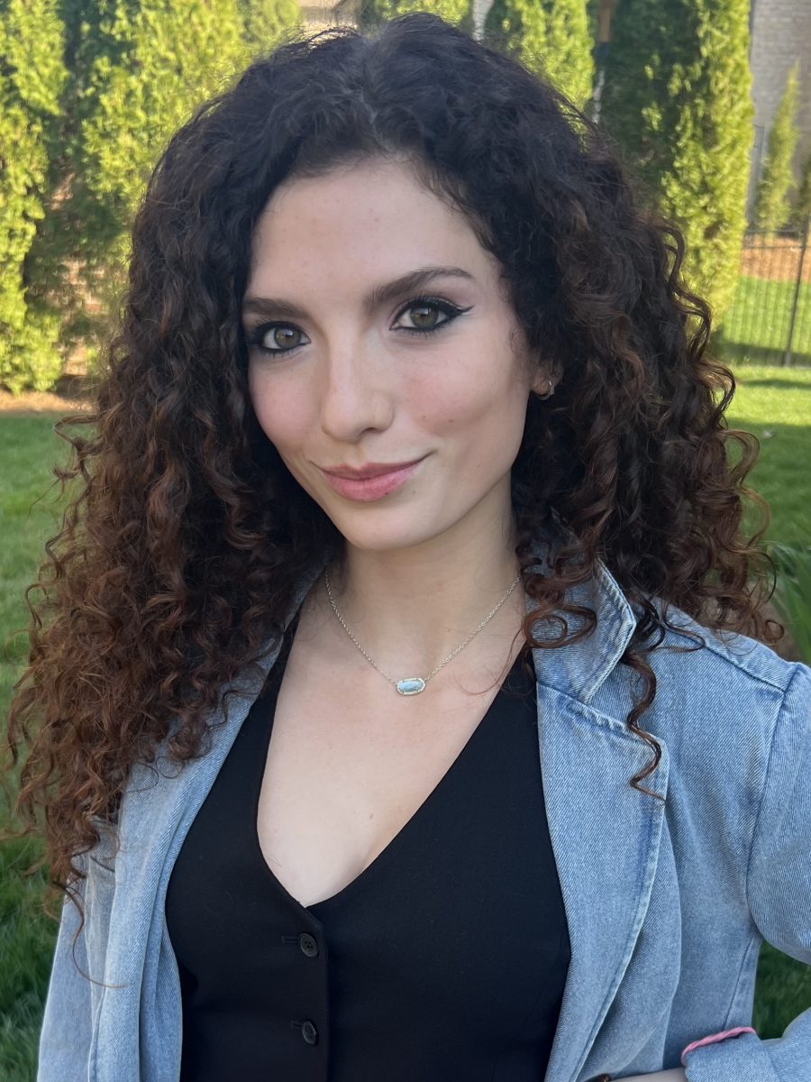 Headshot of peer mentor Aubrey Knox